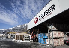 Möchten Sie Ihre Renovierungs- und Bauprojekte auf professionelle Weise angehen und effizient umsetzen?